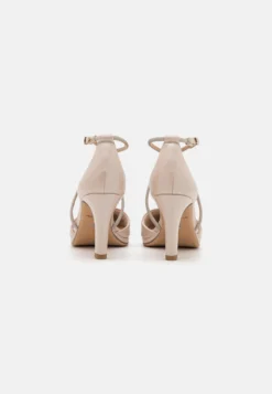 Tamaris Klassieke Pumps - Rose Pearl 9 Tamaris Klassieke Pumps - Rose Pearl -Tamaris Verkoopwinkel 0930ff3cdc2646efa5592509c1e7820d scaled