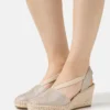 Tamaris Espadrilles - Light Gold
