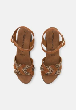 Tamaris Sandalen Met Plateauzool - Beige 11 Tamaris Sandalen Met Plateauzool - Beige -Tamaris Verkoopwinkel 13fe7c61d3a74146aabd835c27c386a1 scaled