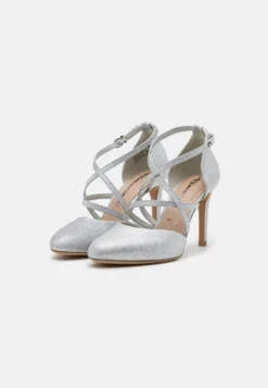 Tamaris Hoge Hakken - Silver Glam 8 Tamaris Hoge Hakken - Silver Glam -Tamaris Verkoopwinkel 1c76e56c127b492a82afe211fe6546e4 scaled