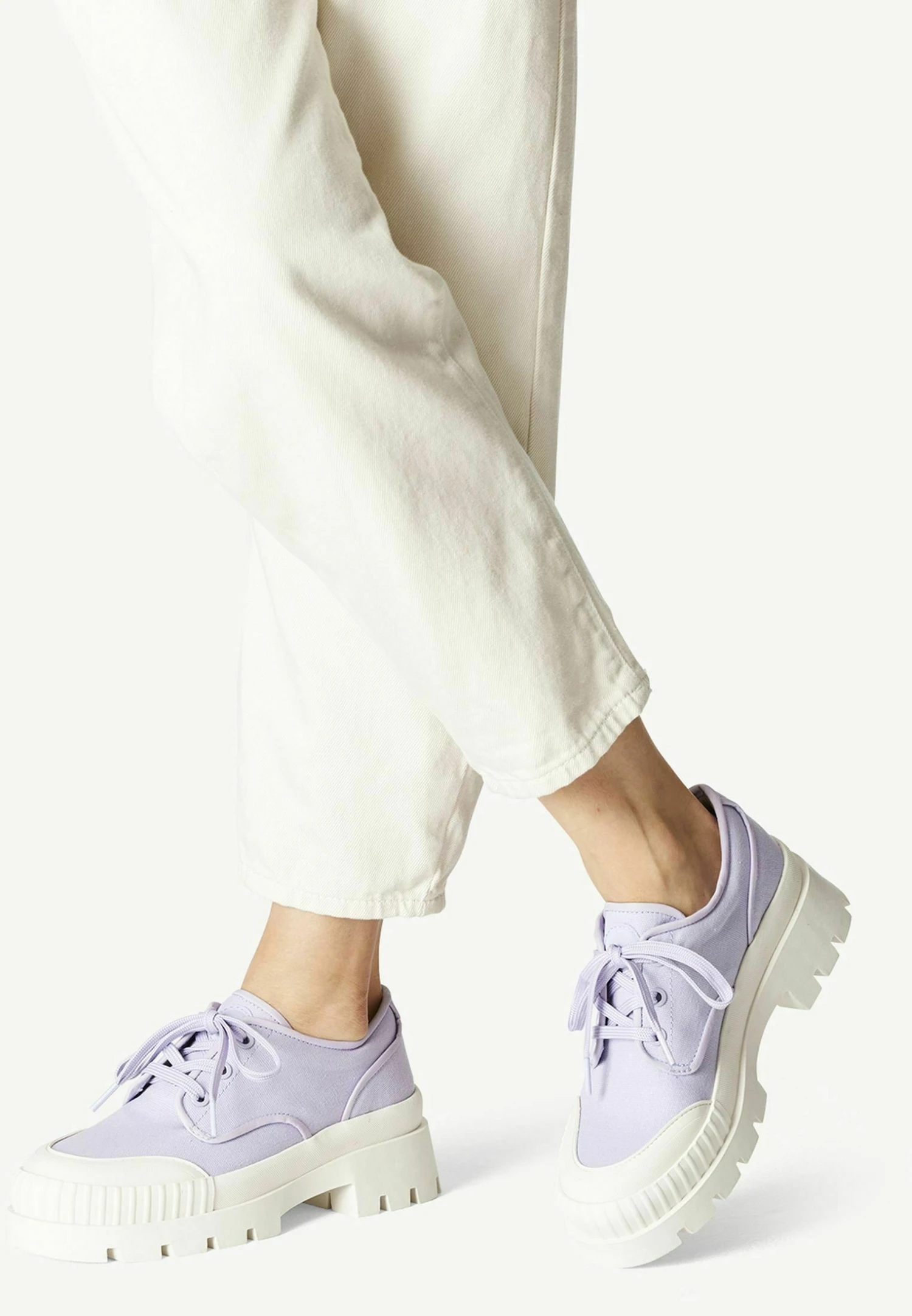 Tamaris Sportieve Veterschoenen - Lavender 1 Tamaris Sportieve Veterschoenen - Lavender