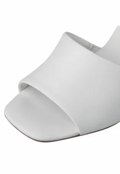 Tamaris Muiltjes Met Hak - White -Tamaris Verkoopwinkel 34bc402485454ecd90b1c21cd2e7e37c