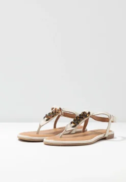 Tamaris Teensandalen - Ivory 11 Tamaris Teensandalen - Ivory -Tamaris Verkoopwinkel 40c6b62daa0046b0bbd9815f05809db6 scaled