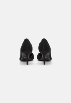 Tamaris Klassieke Pumps - Black -Tamaris Verkoopwinkel 49be8431931c4613902b284d59a50ce8 scaled