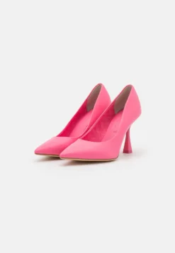 Tamaris Klassieke Pumps - Candy 8 Tamaris Klassieke Pumps - Candy -Tamaris Verkoopwinkel 516f42111a5845319de2f7d3acc86547 scaled