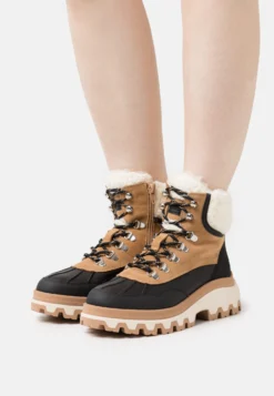 Tamaris Snowboots- Black/Camel