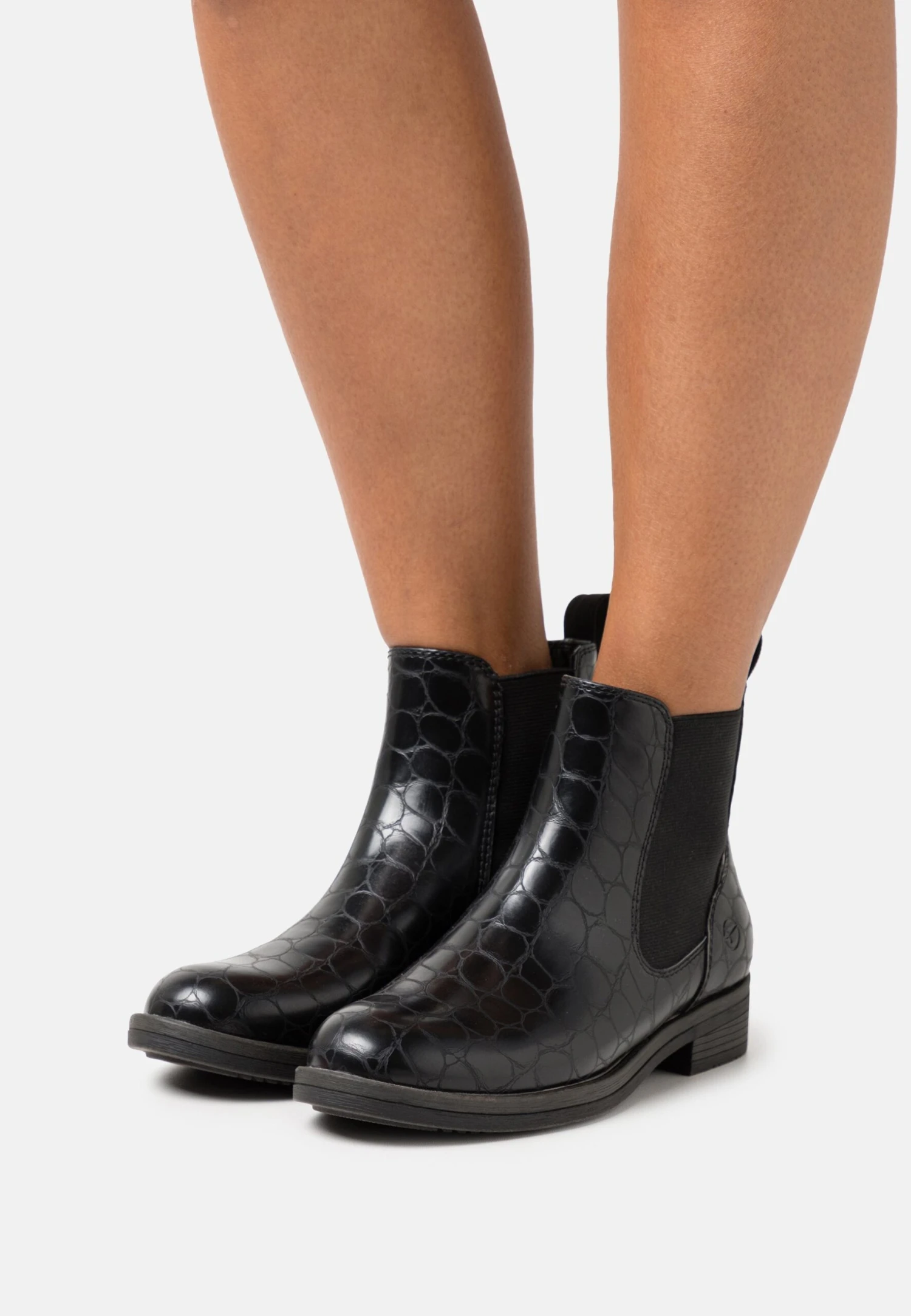 Tamaris Korte Laarzen - Black 1 Tamaris Korte Laarzen - Black