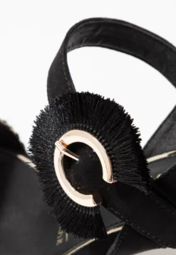 Tamaris Sandalen Met Hoge Hak - Black -Tamaris Verkoopwinkel 75e66292a6a54bb686a9670e945d25a7 scaled