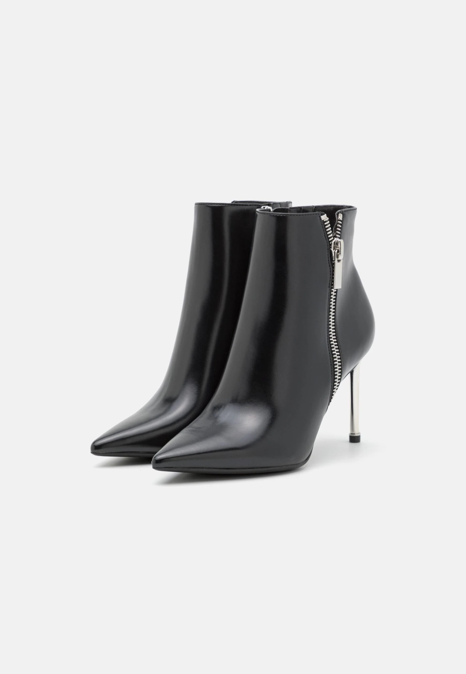 Tamaris Korte Laarzen - Black 3 Tamaris Korte Laarzen - Black - Afbeelding 3