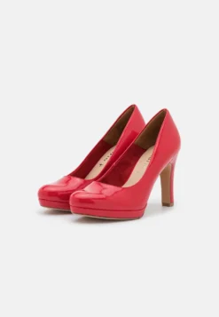 Tamaris Plateaupumps - Chili -Tamaris Verkoopwinkel 8b26fa5369254daa9d7faad2d9796f11 scaled