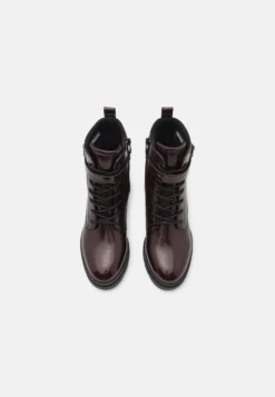 Tamaris Snowboots- Bordeaux 11 Tamaris Snowboots- Bordeaux -Tamaris Verkoopwinkel 944c2be9c23e4f0686199ed26e96b8ff scaled