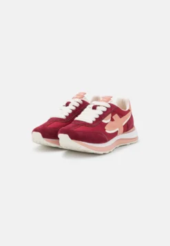 Sneakers Laag - Burgundy 8 Sneakers Laag - Burgundy -Tamaris Verkoopwinkel 94f7ea17408b48a9981d8bfd326ac984 scaled