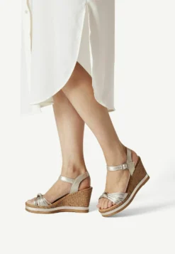 Tamaris Sandalen Met Hoge Hak - Champagne Met