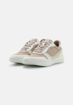 Tamaris Sneakers Laag - Dune 8 Tamaris Sneakers Laag - Dune -Tamaris Verkoopwinkel 9ed10baa30f2435b909c96963cb1eb30 scaled