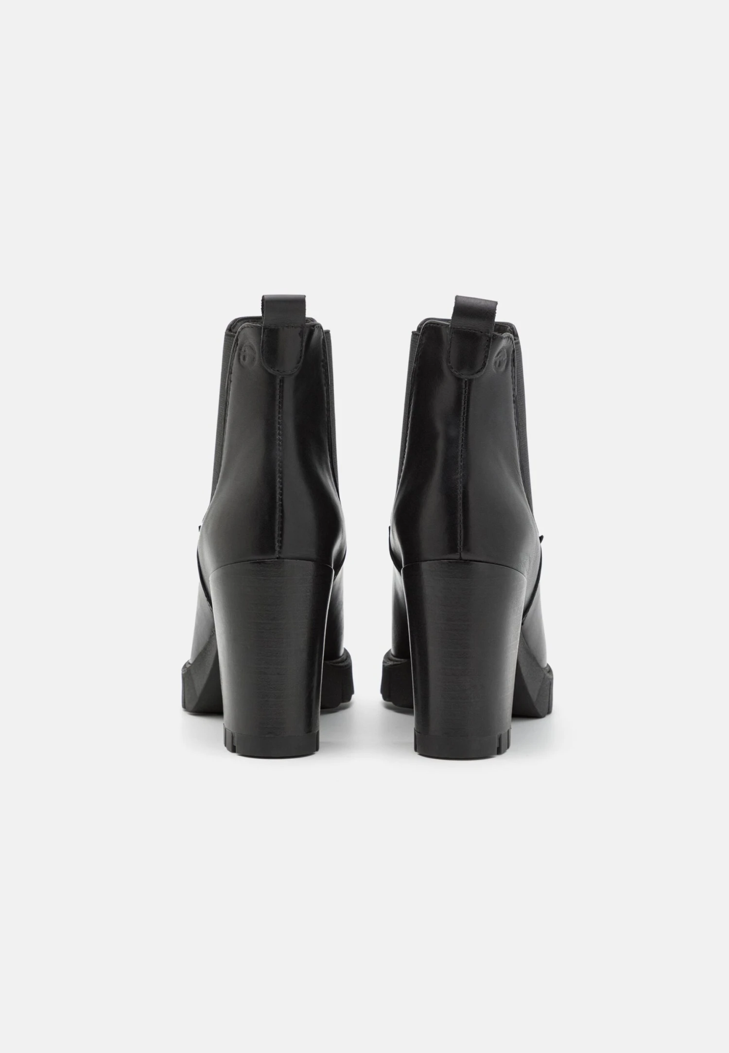 Tamaris Enkellaarsjes Met Plateauzool - Black 1 Tamaris Enkellaarsjes Met Plateauzool - Black