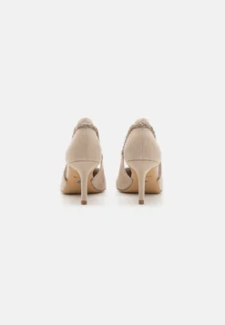 Tamaris Klassieke Pumps - Ivory 9 Tamaris Klassieke Pumps - Ivory -Tamaris Verkoopwinkel cdb06936b7254585a86568b9155754bd scaled