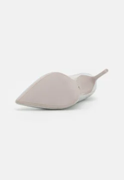 Tamaris Hoge Hakken - Rainbow 10 Tamaris Hoge Hakken - Rainbow -Tamaris Verkoopwinkel dbf640b1fc3a480b8a85df20cf46d44a scaled