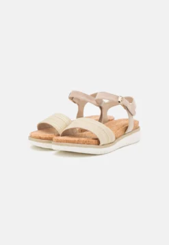 Tamaris Sandalen Met Plateauzool - Beige -Tamaris Verkoopwinkel e404f991f3e844848db1a3fdadba43f1 scaled